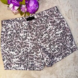 NEW Banana Republic Pink and Purple Brush Stroke Shorts